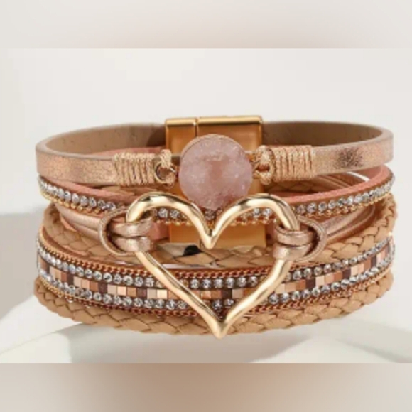 2/$40 NEW Elegant Gold and Tan Heart Bracelet (#035) - Picture 1 of 3